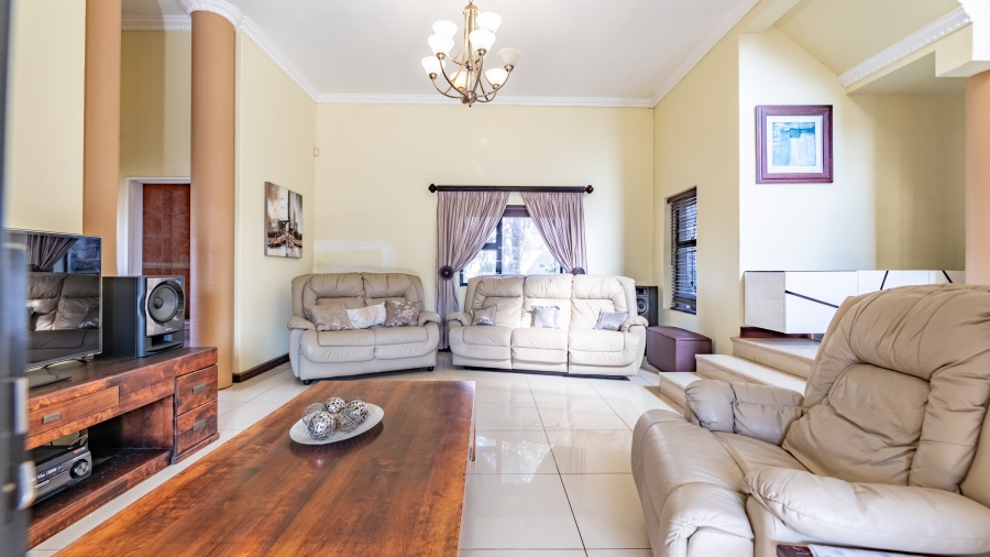 4 Bedroom Property for Sale in West Beach Western Cape